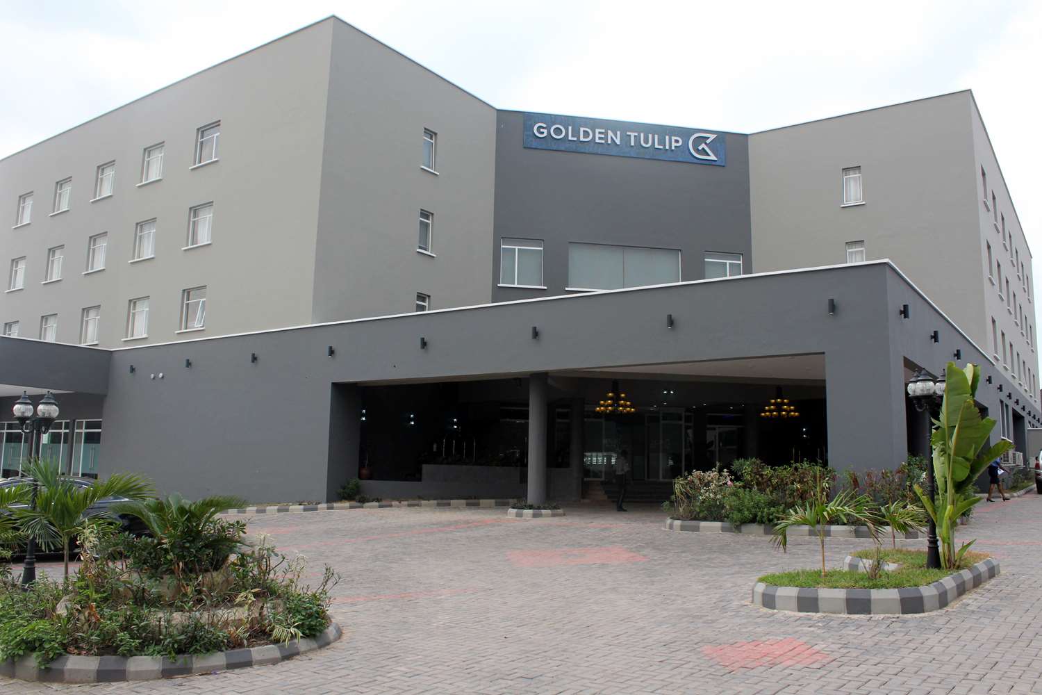 Golden Tulip Hotel